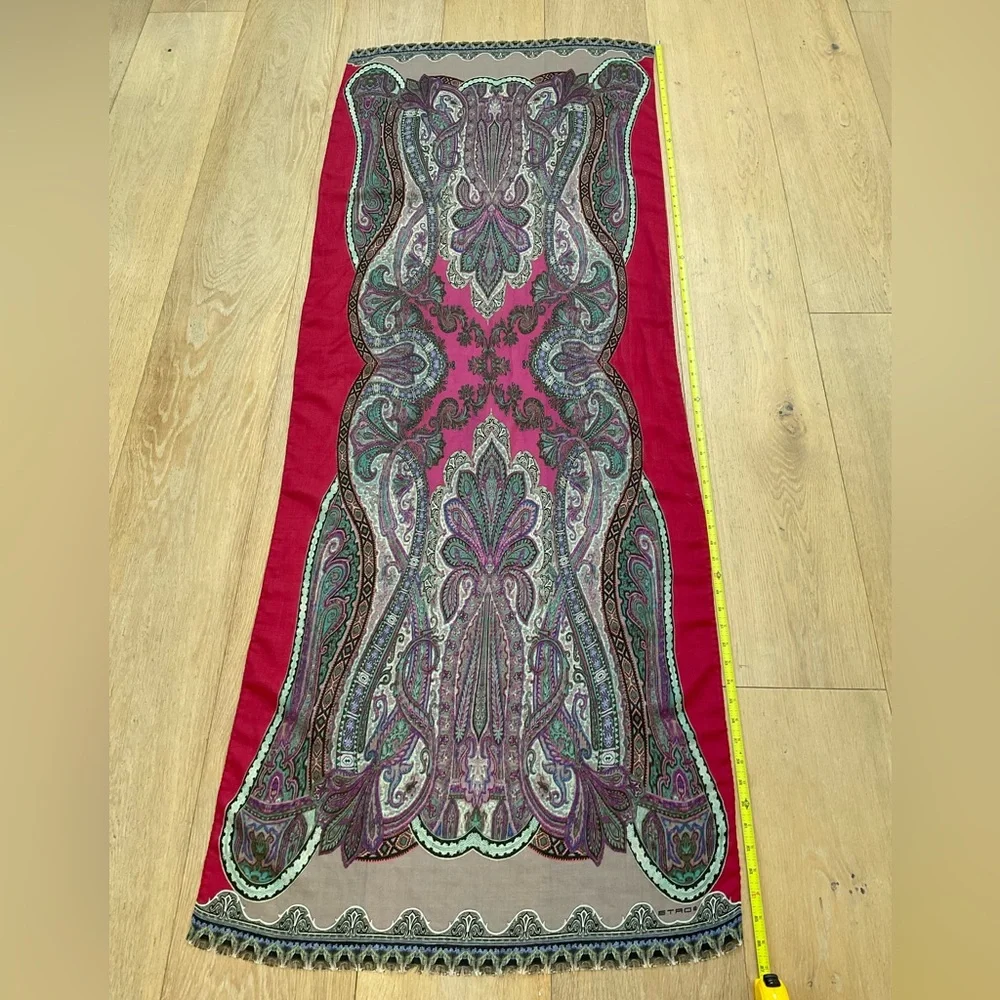 Gorgeous Etro cashmere-silk blend Paisley Scarf 66” x 26”